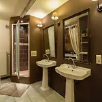 Holiday home Quaint Holiday Home In Bievre In The Forest *