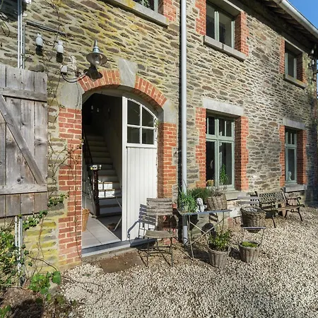 Feriehus Quaint In Bievre In The Forest Bellefontaine